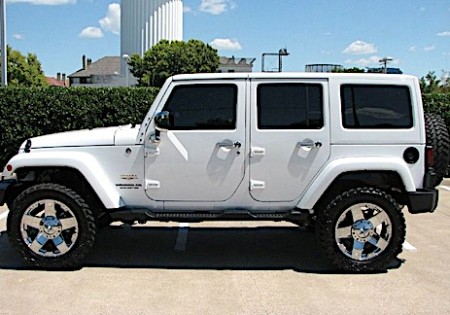 Jeep Wrangler Sahara